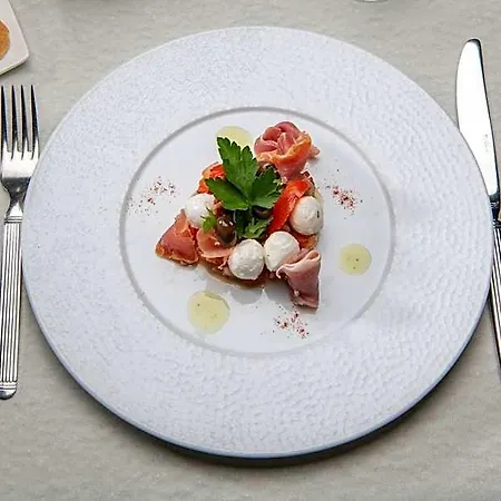 L'hotel Et Restaurant Du Golf De